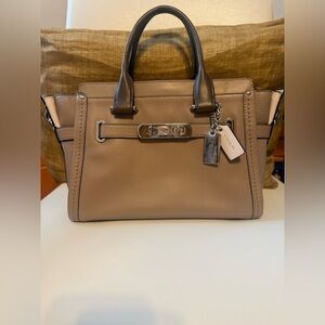 Coach Swagger 27 Satchel / Crossbody